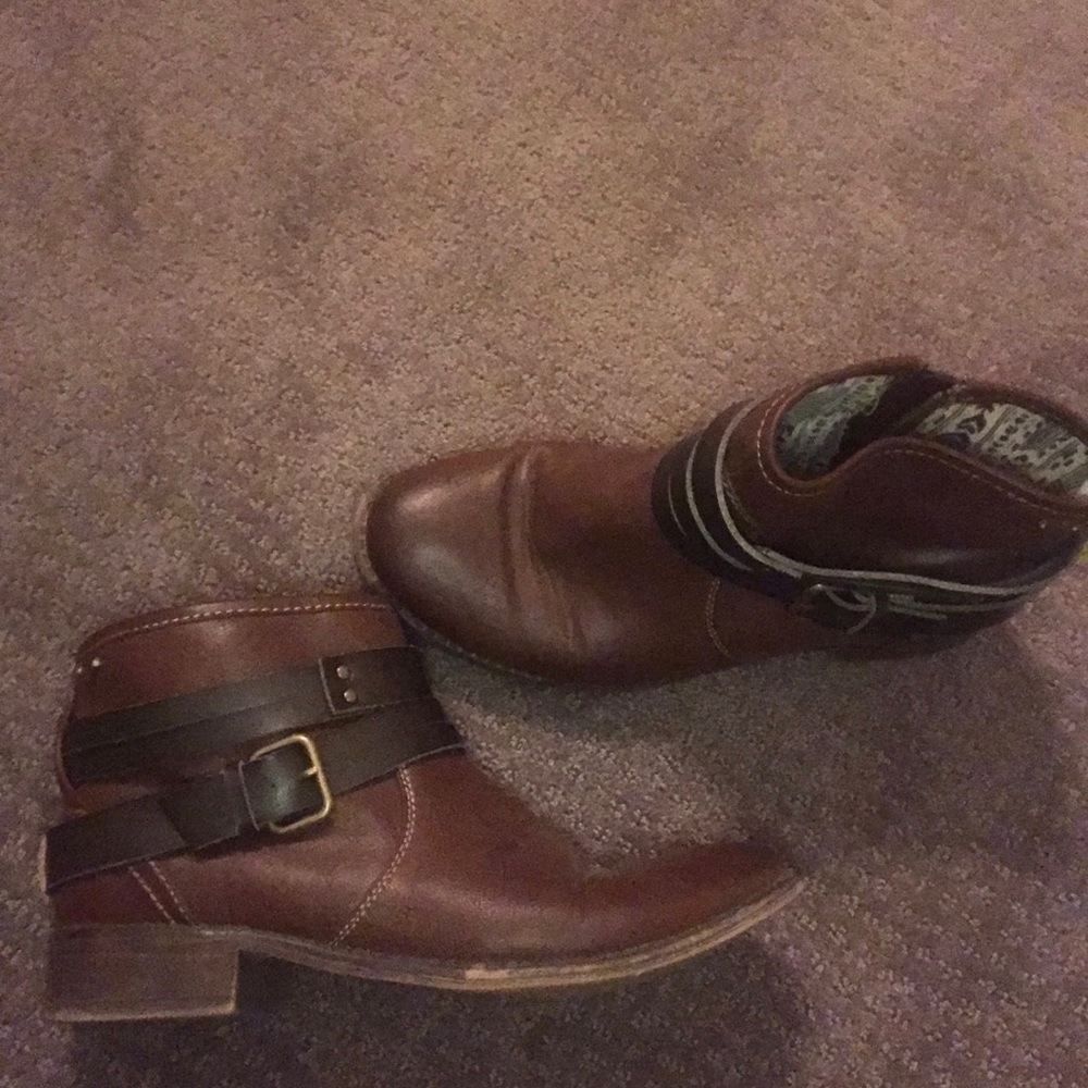 Brown booties